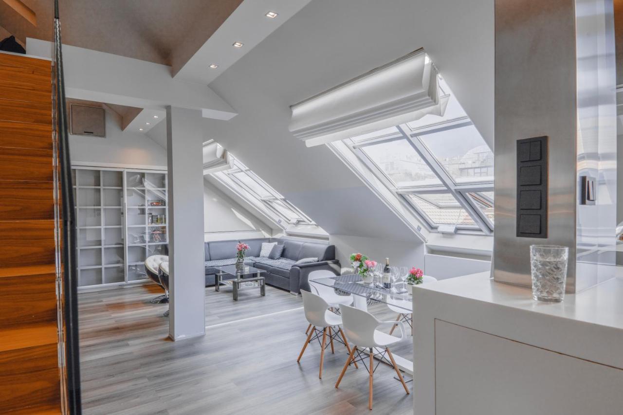 Luxury In Centre Apartmán